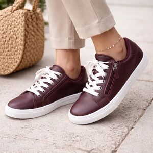 NWOT Array Sport Women's Burgundy Sneakers